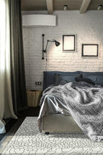 Load image into Gallery viewer, Ziri Off White Rug