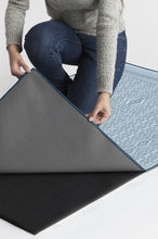 Load image into Gallery viewer, Herdanza Blue Overdye Rug