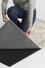 Load image into Gallery viewer, Leelu Black & White Rug