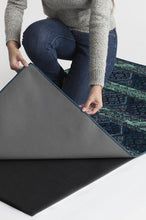 Load image into Gallery viewer, Lunara Geo Sapphire Rug