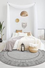 Load image into Gallery viewer, Vintage Daisy Bordered Grey Rug