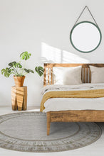 Load image into Gallery viewer, Vintage Daisy Bordered Hazel Rug