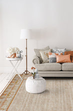 Load image into Gallery viewer, Vintage Daisy Bordered Tangerine Rug
