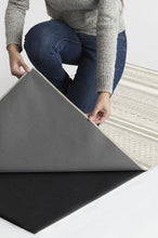 Load image into Gallery viewer, Nira Grey Rug
