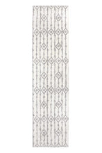 Load image into Gallery viewer, Plush Moroccan Ornate Rug
